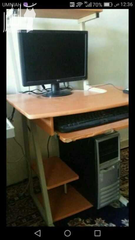 dell laptop for sale-  كمبيوتر مكتبي مع طاولة...