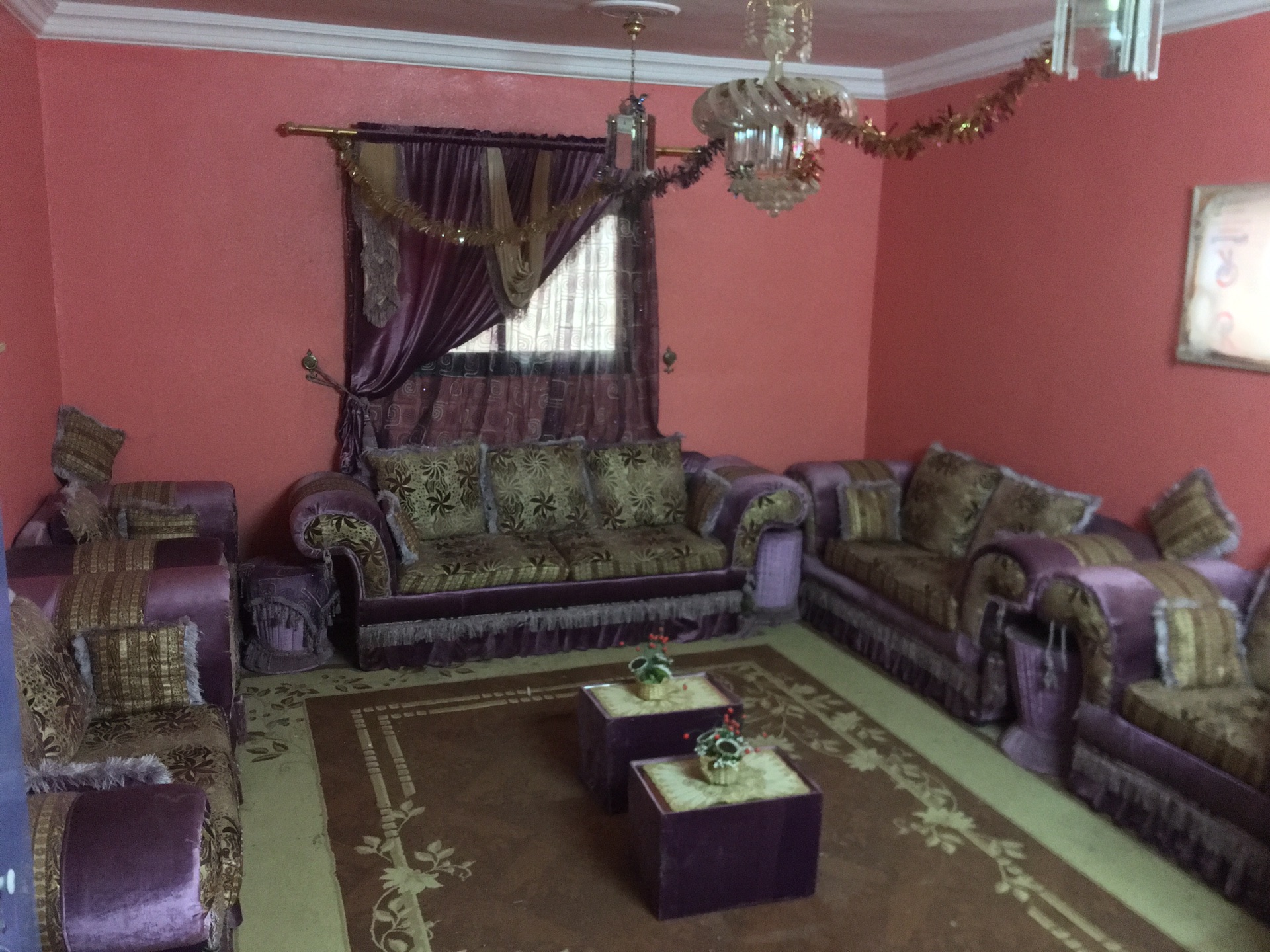 مجلس كبير بحالة جيدة للبيع                                            


	 				لا تنسَ أنك شاهدت هذا الإعلان في عنكبوت            
	 				
                                للبيع مجلس كبير بحالة جيدة...