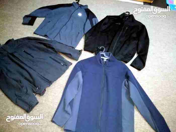 Designtex Uniforms للأزياءتأسست DESIGN TEX في عام 1993 وتطورت كأخصائي لملابس العمل، حيث تمزج التصميم ب-  بحاله الوكالة جاكيت...