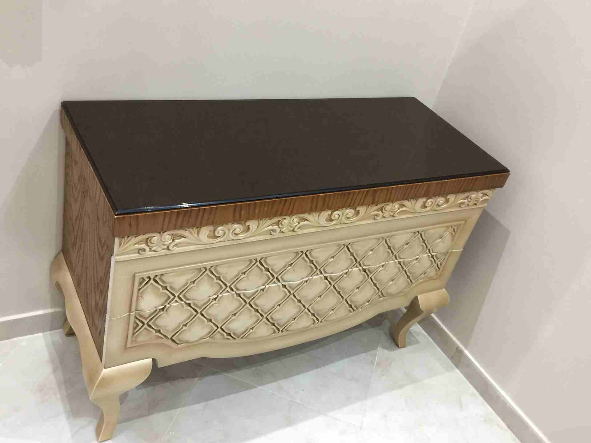 Furniture buyer in Dubai-  غرفة نوم تشطيب سوبر لوكس...