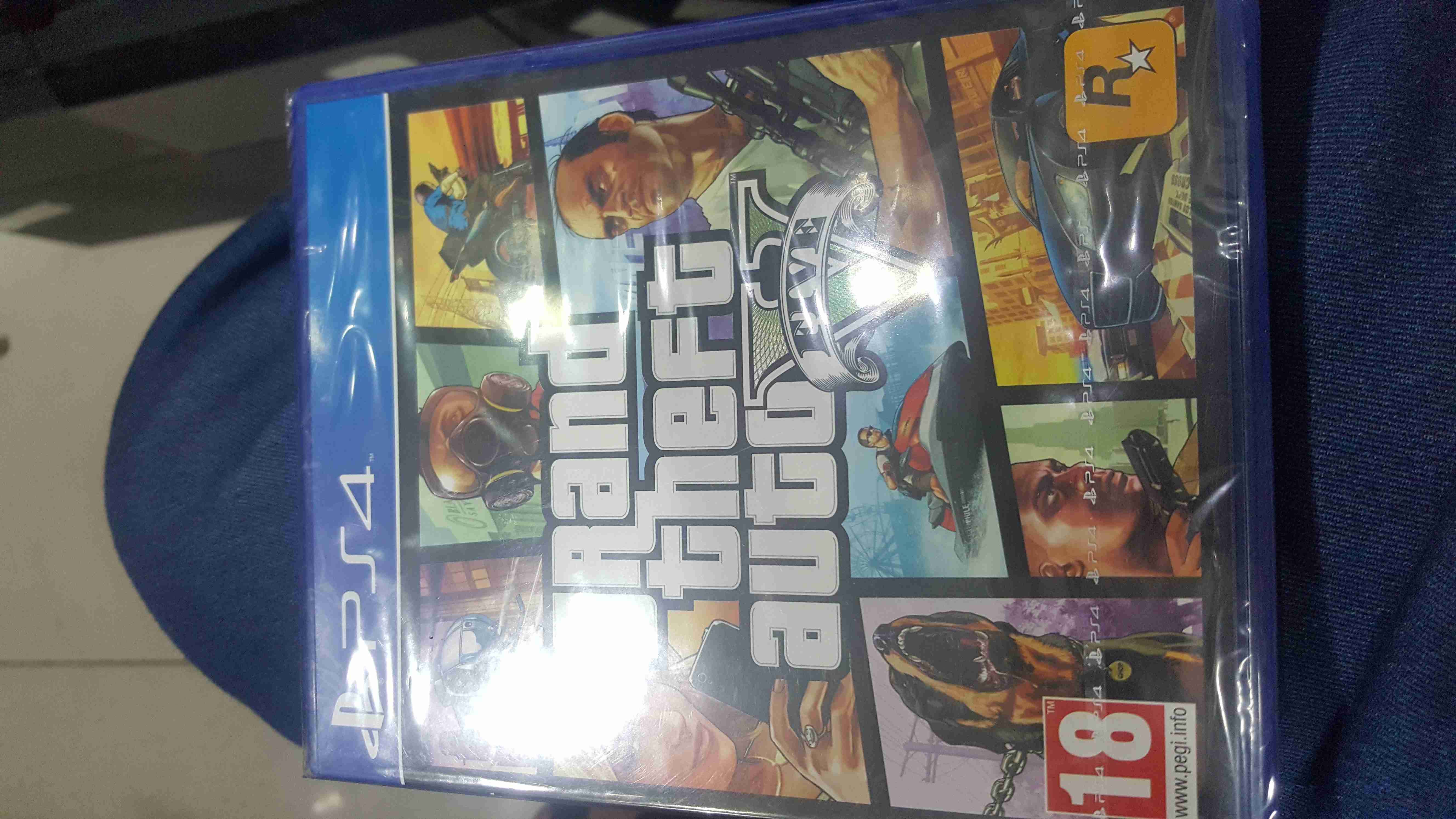 شريط granu theft auto v
لا تنسَ أنك شاهدت هذا الإعلان في عنكبوت
الكمية محدودة...