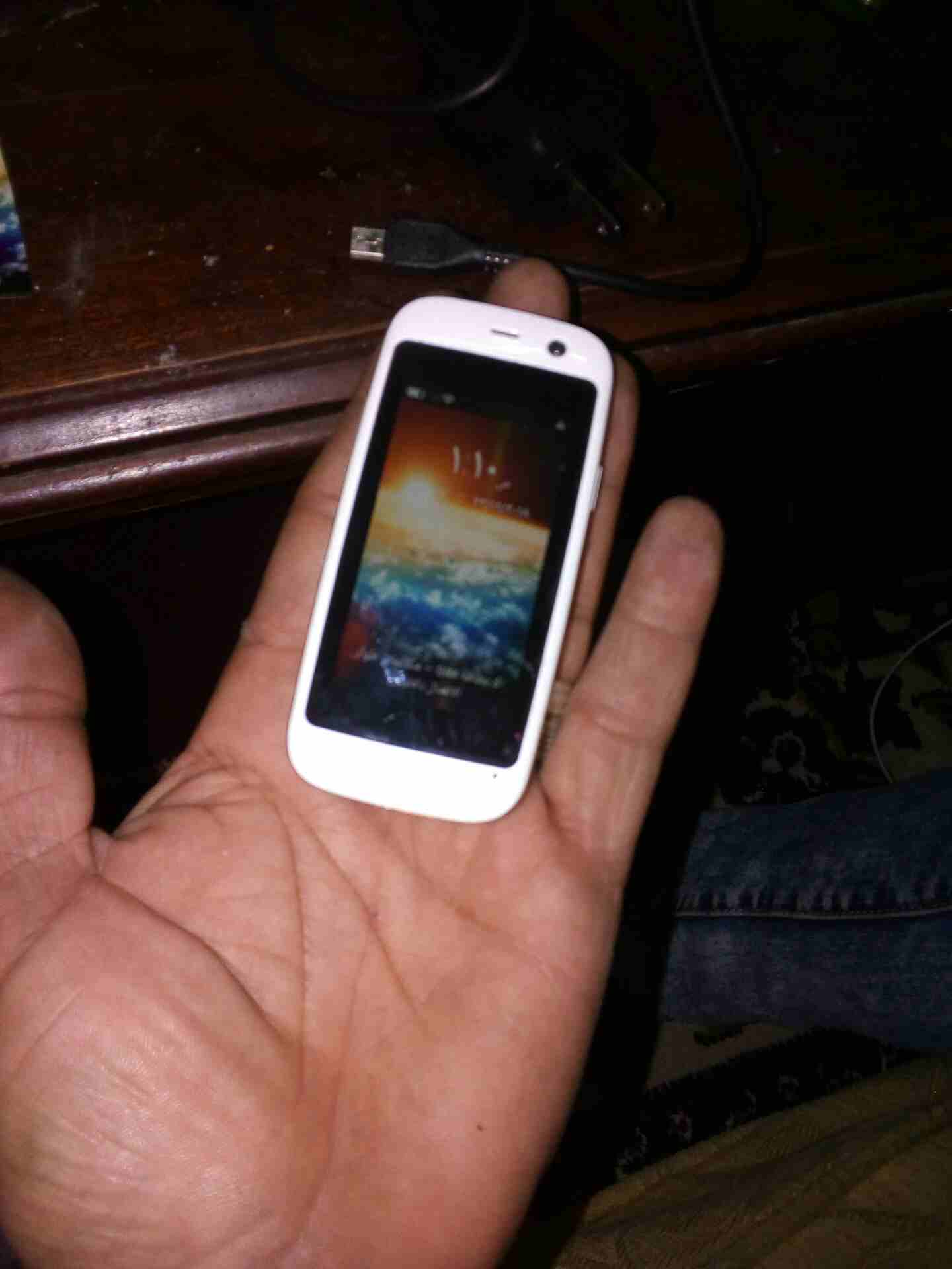iphone x 256gb-  أصغر جهاز أندرويد...
