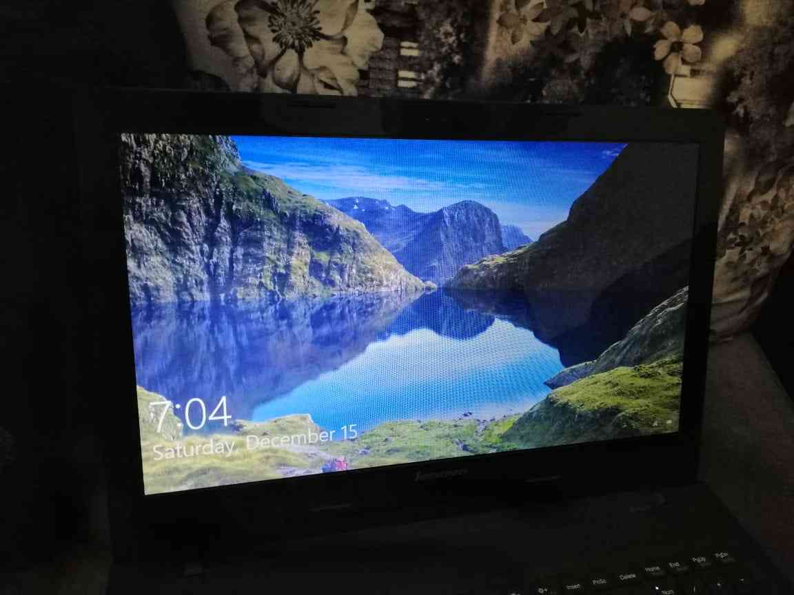 ASUS Transformer Book T100 detachable laptop 2in1 windows 10 like new-  لابتوب لينوفو core i3...