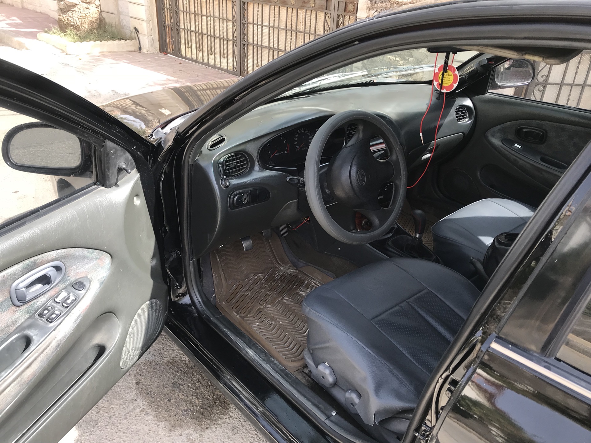 I want to sell my 2018 LEXUS LX 570 for sale at the rate of $20000 because i relocated to another country, the car is in good and excellent condition, contact m-  افانتي قابل للبدل على بطه...