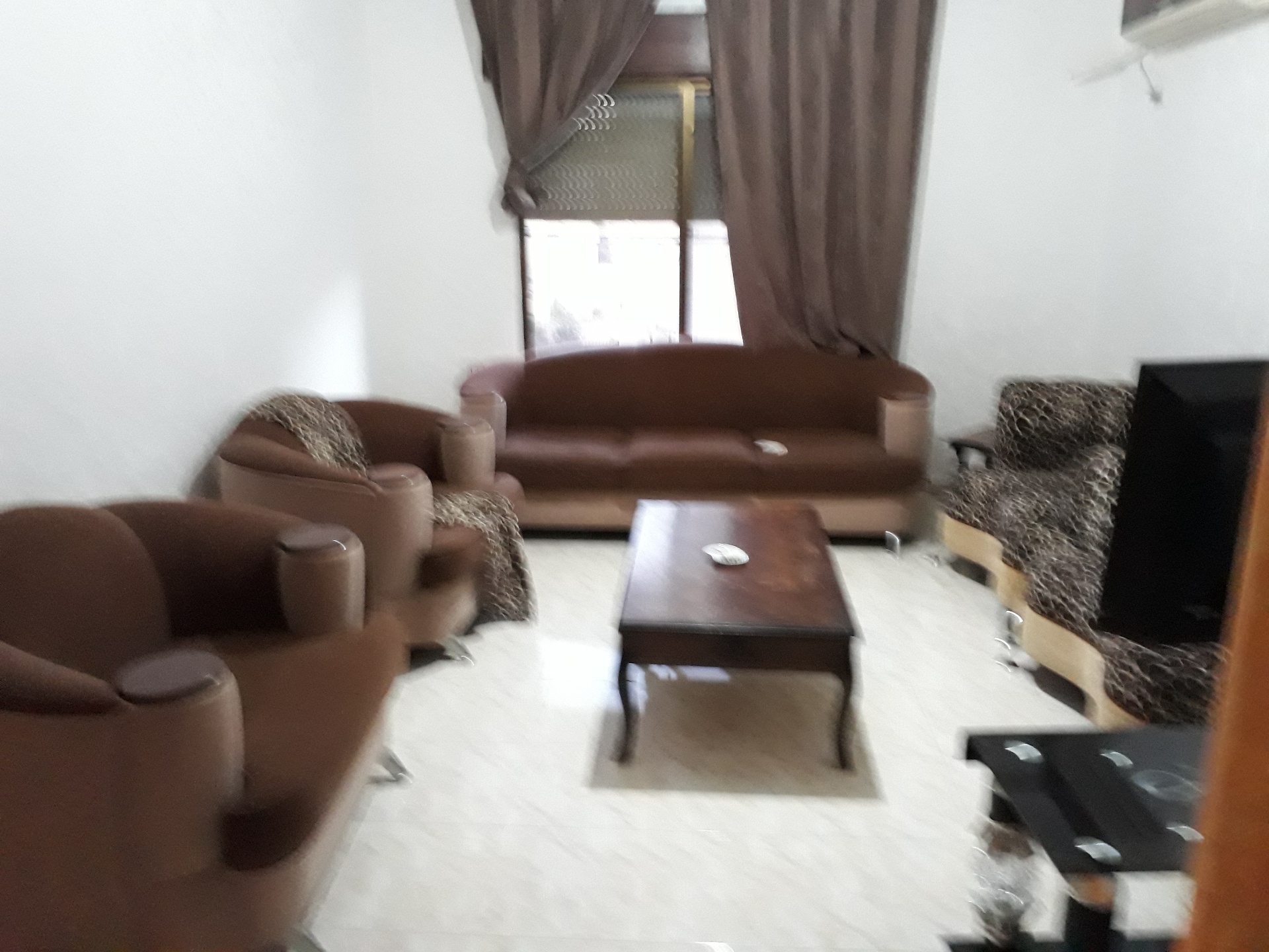 Full furnished flat for rent in ajman-  شقه مميزه جدا بجانب...