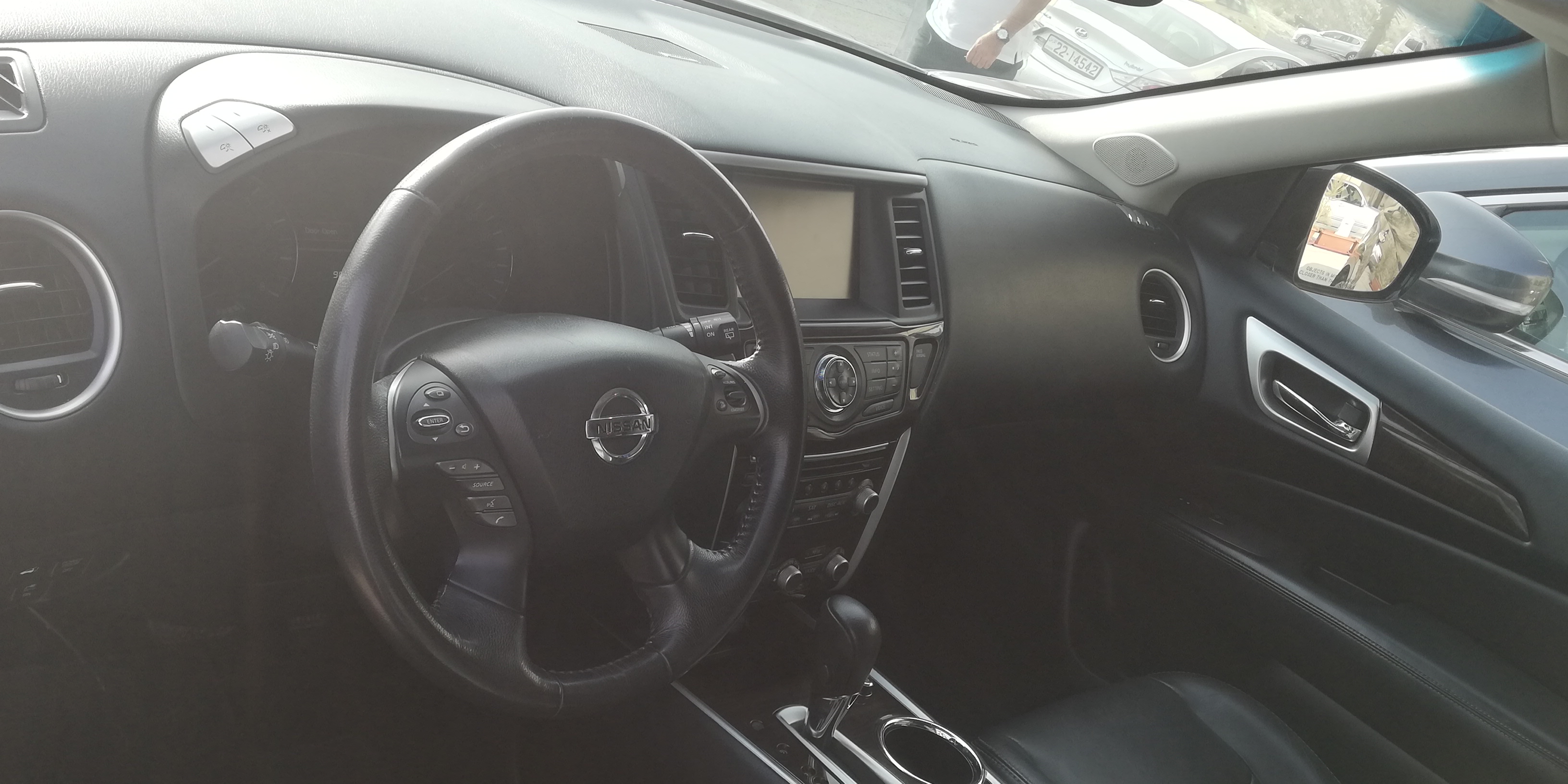 للبيع شيفروليه ماليبو شبه جديد 2020-  Nissan Pathfinder 2014...