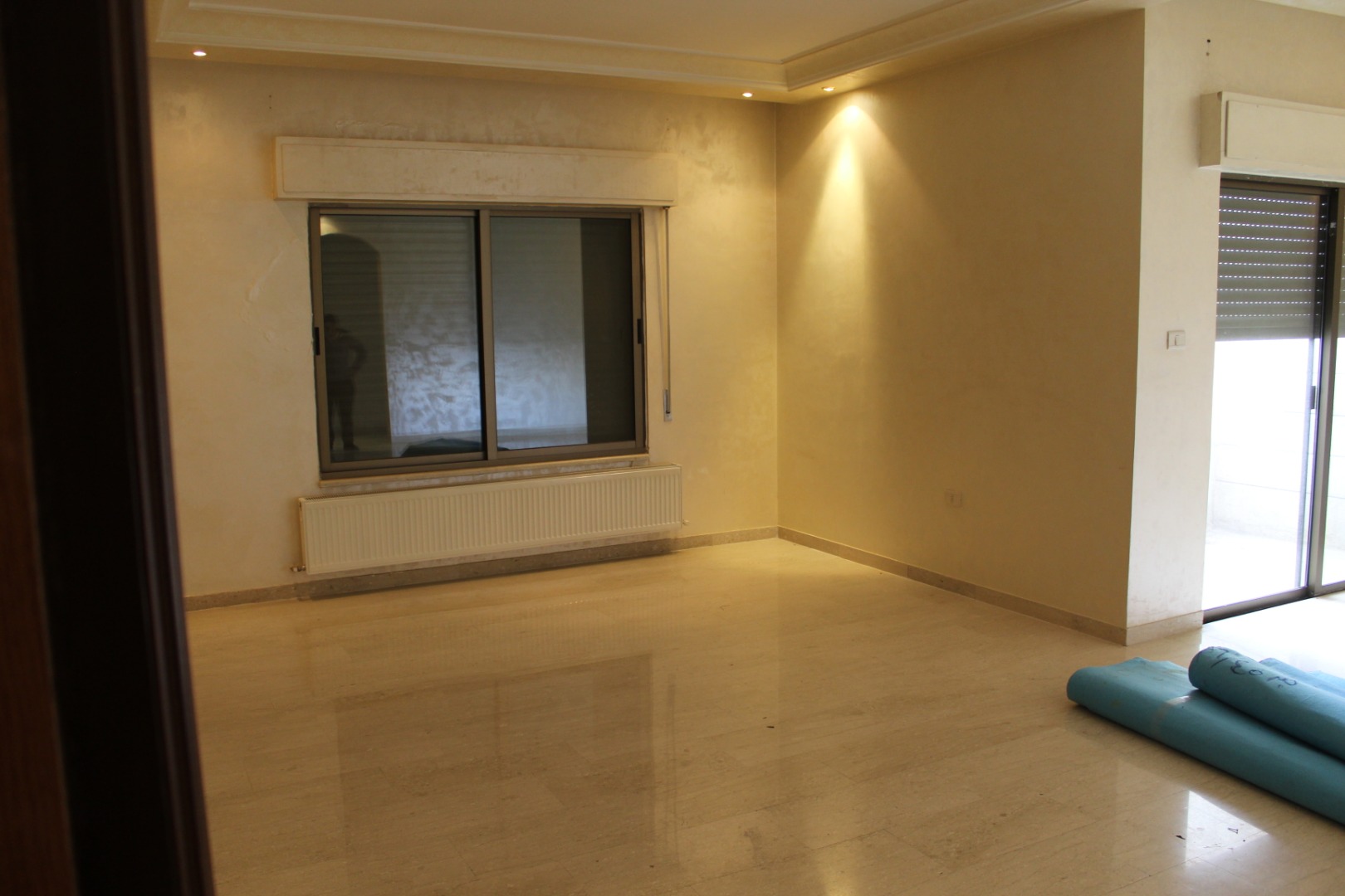 Fully furnished studio flat for rent Monthly basic-  للايجار شقة فارغة سوبر...