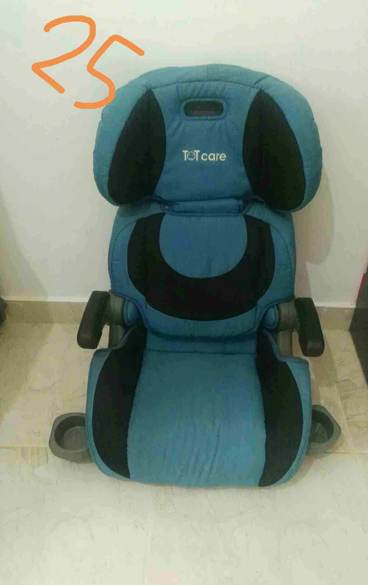 kids car seat ( matches all cars ) in perfect conditiongood as new Barely any damages used only for 2 years Very clean and tidy Suitable for Seat pillow is avai-  كارسيت اطفال لا تنسَ أنك...