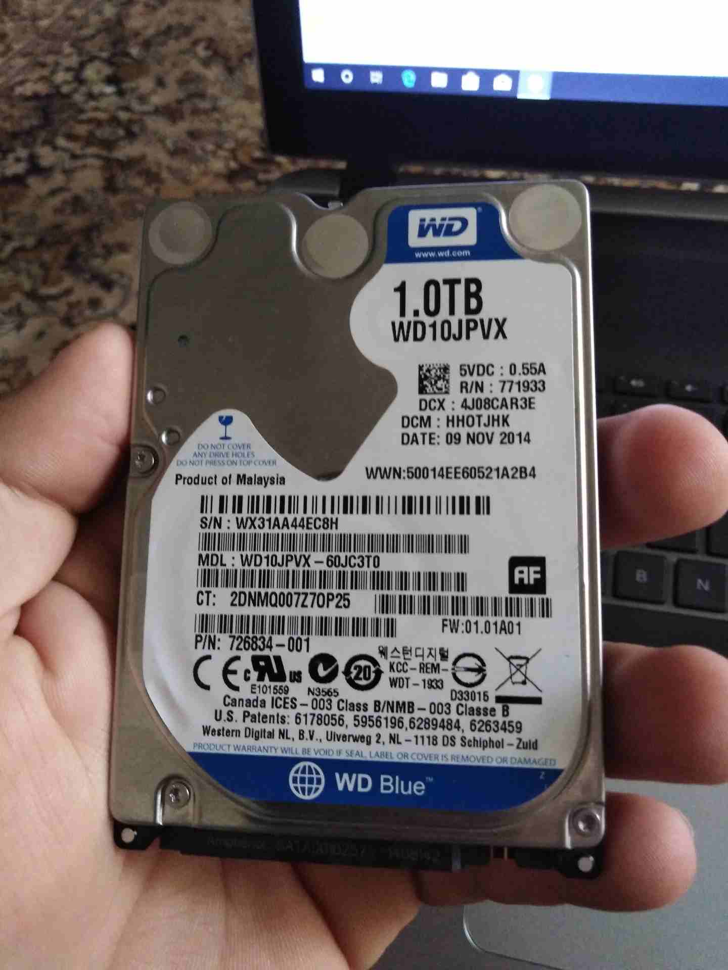 هاردسك عدد 2 wd 1 تيرا 1000 جيجا مع وندوز 10 برو
لا تنسَ أنك شاهدت هذا الإعلان في عنكبوت
هاردسك ع...