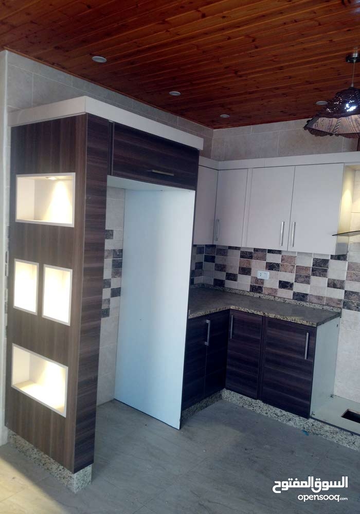 UNIQUE OPPORTUNITY TO RENT A 1BR GARDEN HOUSE ON OLD TOWN, DOWN TOWN!!!-  الرابيه روف مميز بمساحة...