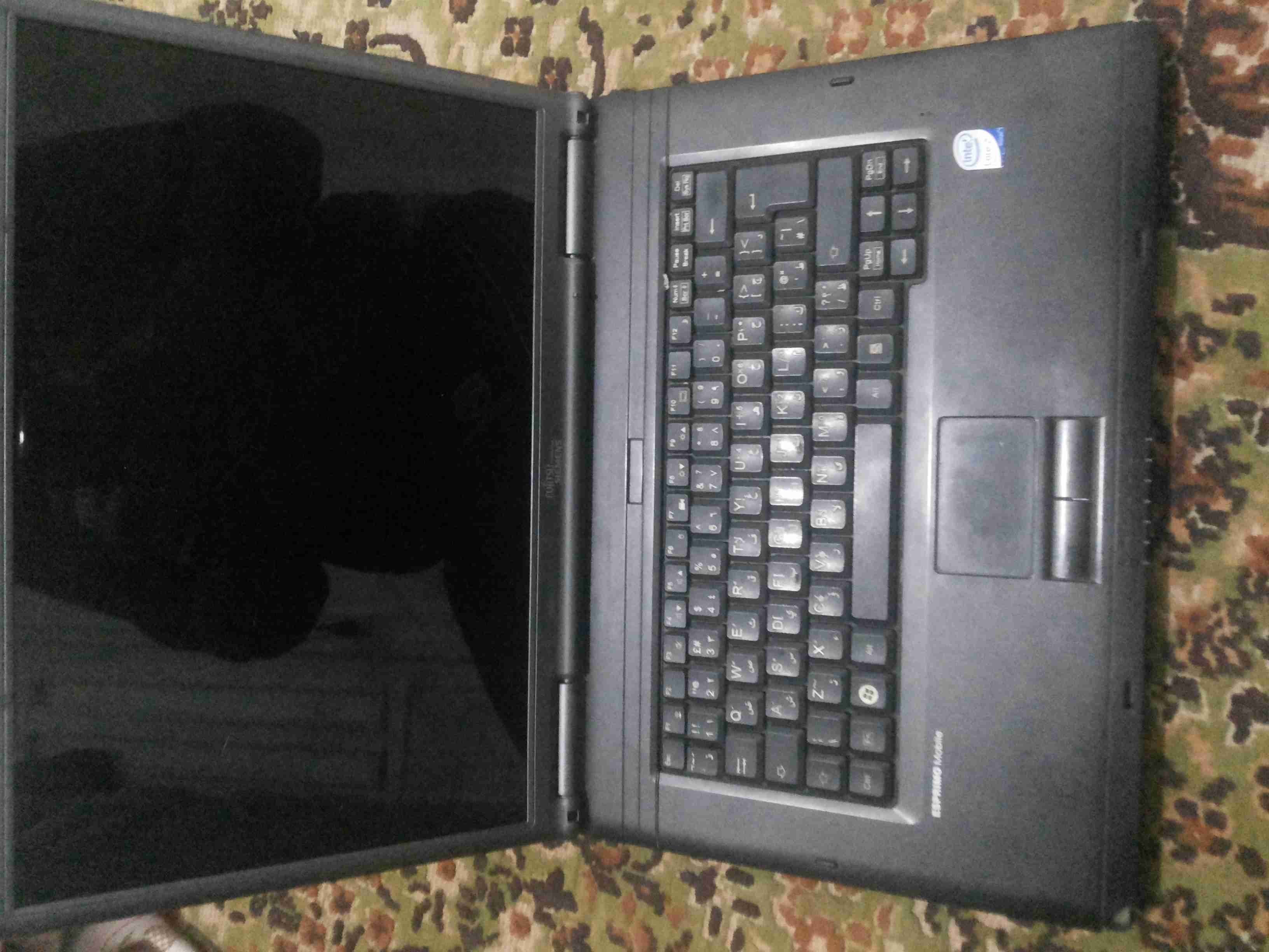 hp laptop great condition-  لابتوب فجتسو الماني بحاجه...