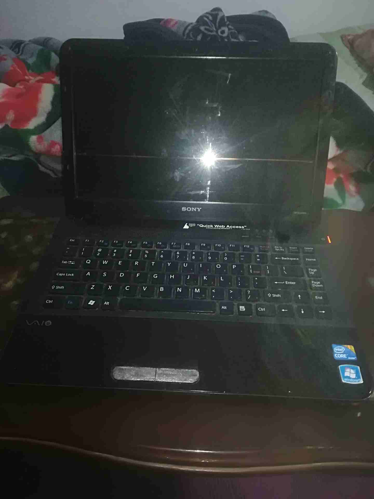 hp laptop great condition-  Laptop Sony i3 4 giga ram...