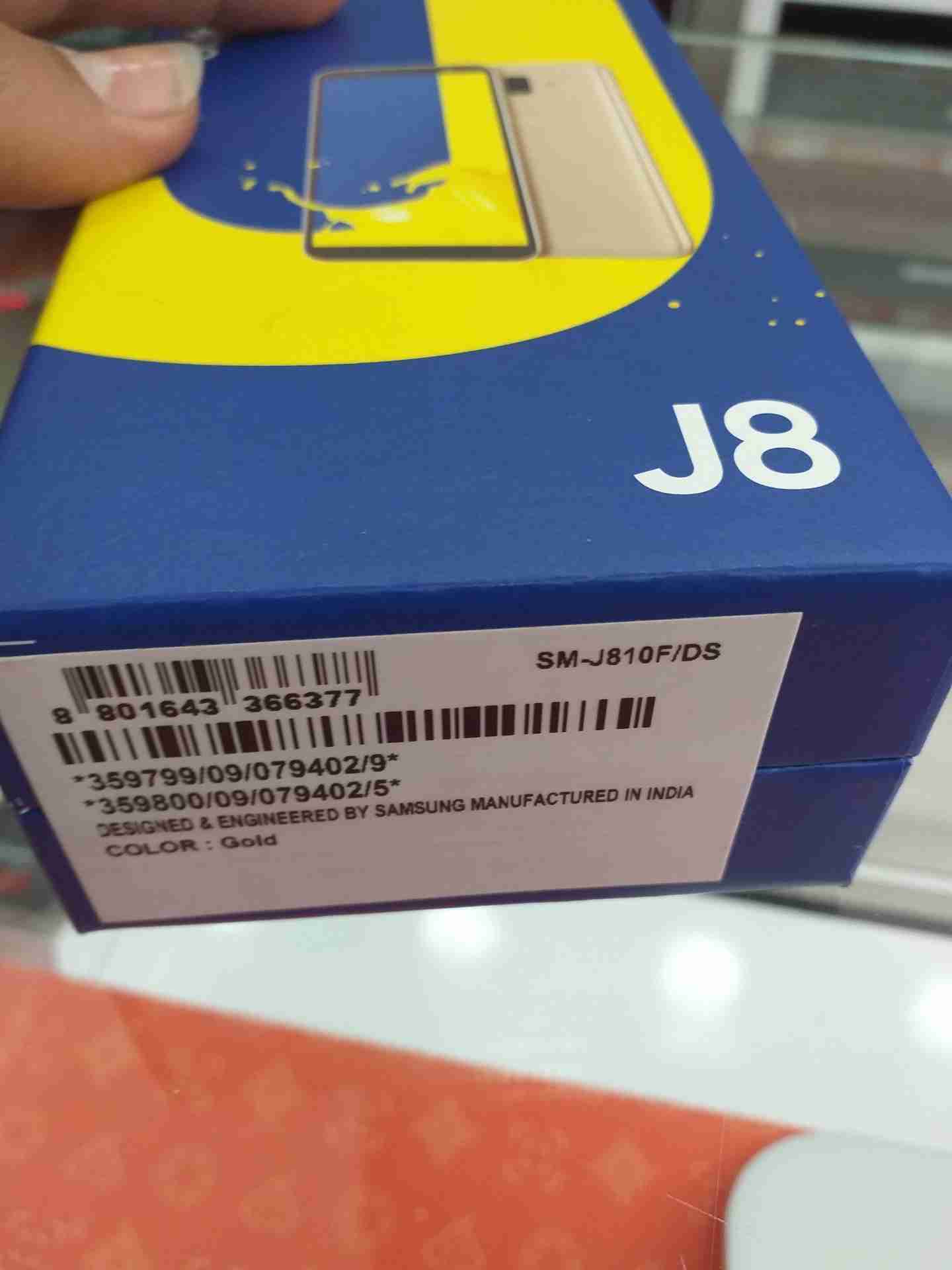 Apple iPhone 12 Pro  128GB = $700USD, iPhone 12 Pro Max  128GB = $750USD, iPhone 12 64GB = $550USD, iPhone 11 Pro 64GB = $500USD, iPhone 11 -  j8جديد مش مفتوح لا تنسَ...