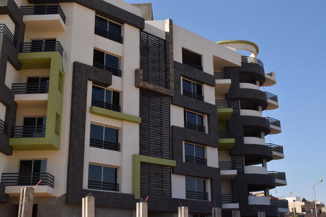 2BDRM WITH SPACIOUS LAYOUT/END-USER ATTRACTION/CALL NOW-  عاوز شقتك تكون مش مجروحه...