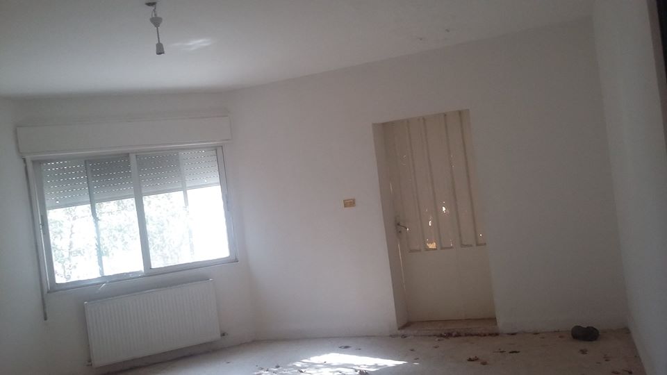 For monthly rent a studio with balcony, including bills, new furniture-  الأردن   عمّان شقق...