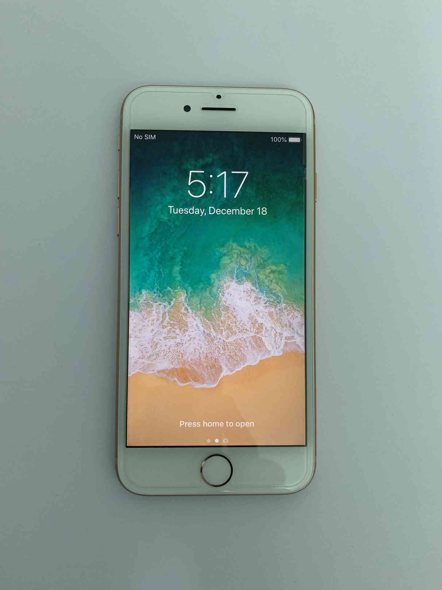 Apple Iphone 8 256GB GOLD COLOUR-  Iphone 8 64G gold لا تنسَ...