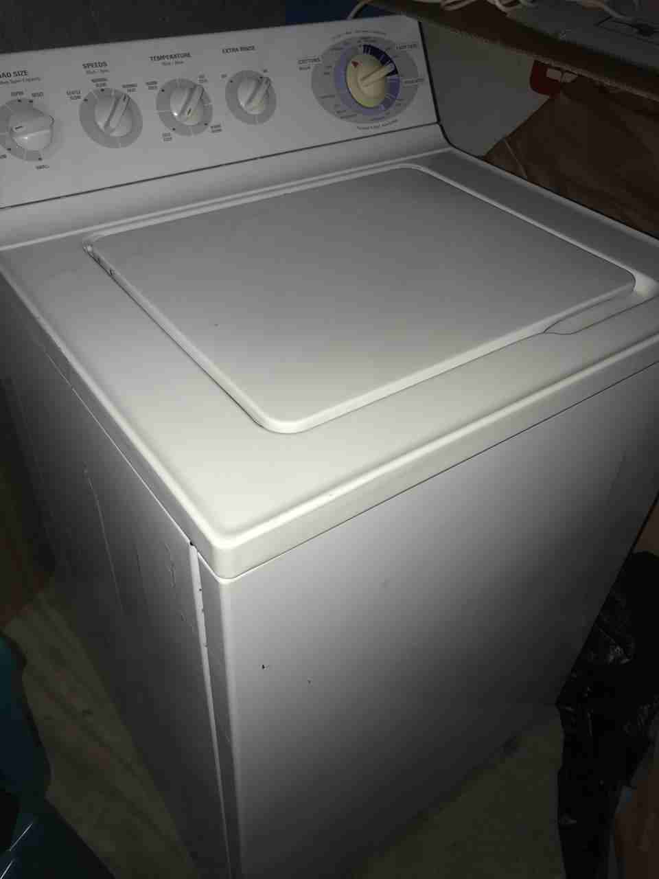 غسالة للبيع بحالة جيدة 150 دينار باب من فوق و شغول الزرقاء 0780683888                                            


	 				لا تنسَ أنك شاهدت هذا الإعلان في عنكبوت...