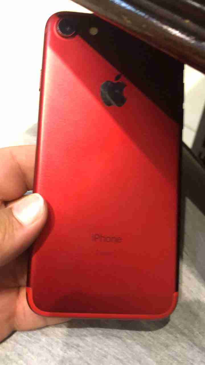 iPhone XR-  ايفون 7 احمر 128 قيقا...