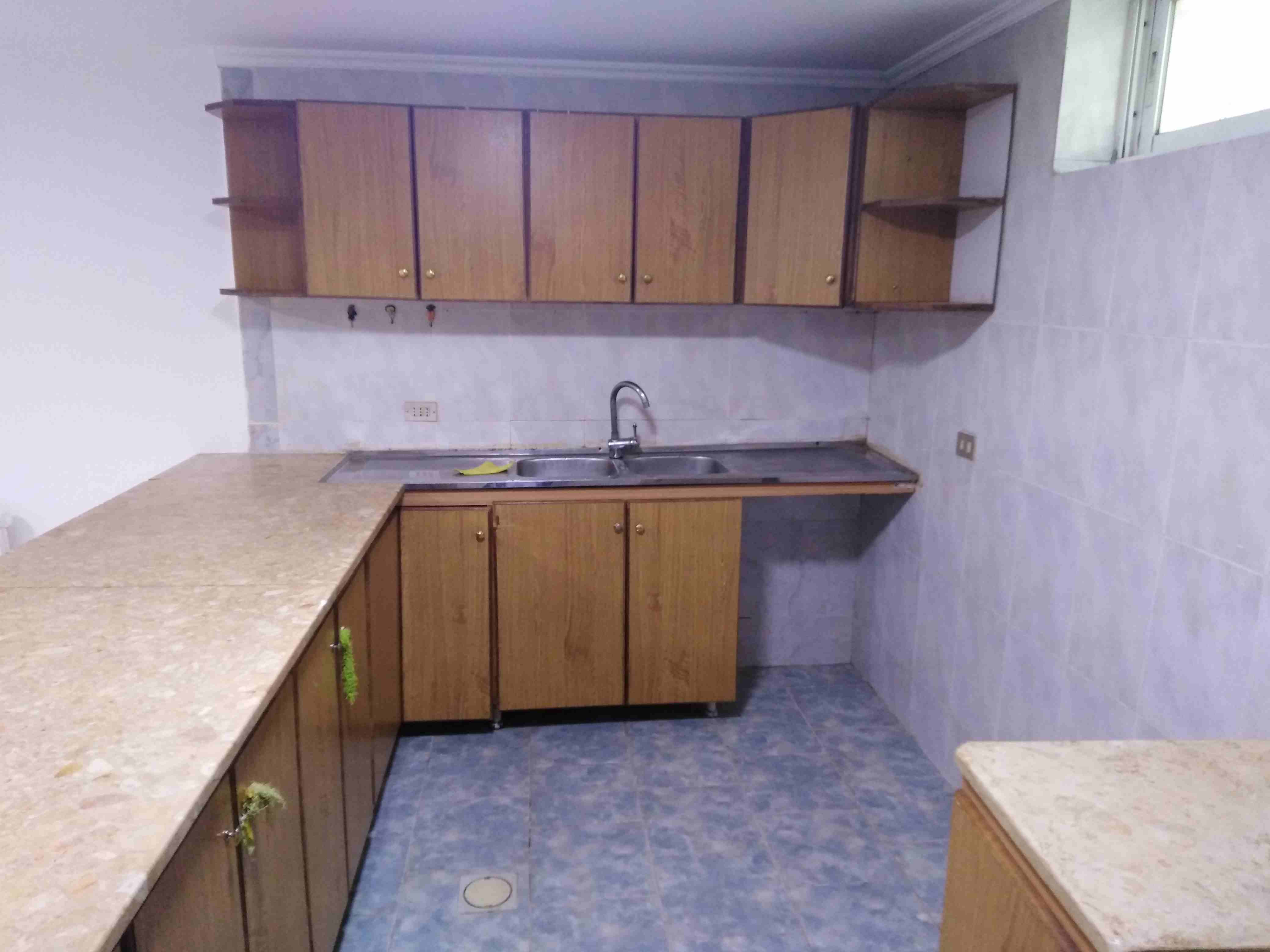 Full furnished flat for rent in ajman-  شقة فارغة للايجار ضاحية...