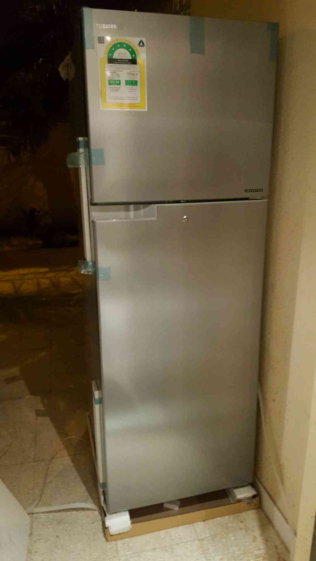 lg latest model fridge with 2doors side by side with water dispenser-  ثلاجة توشيبا ستيل 12 قدم...