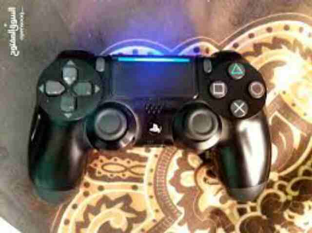 بسم الله ايد ps4 اصلية وكالة للبيع
لا تنسَ أنك شاهدت هذا الإعلان في عنكبوت
بسم الله الرحمن الرحيم...