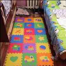 baby bed used few times onlyGood condition Used few times Baby bed Open for offer-  ارضيات فوم بزل لحماية...