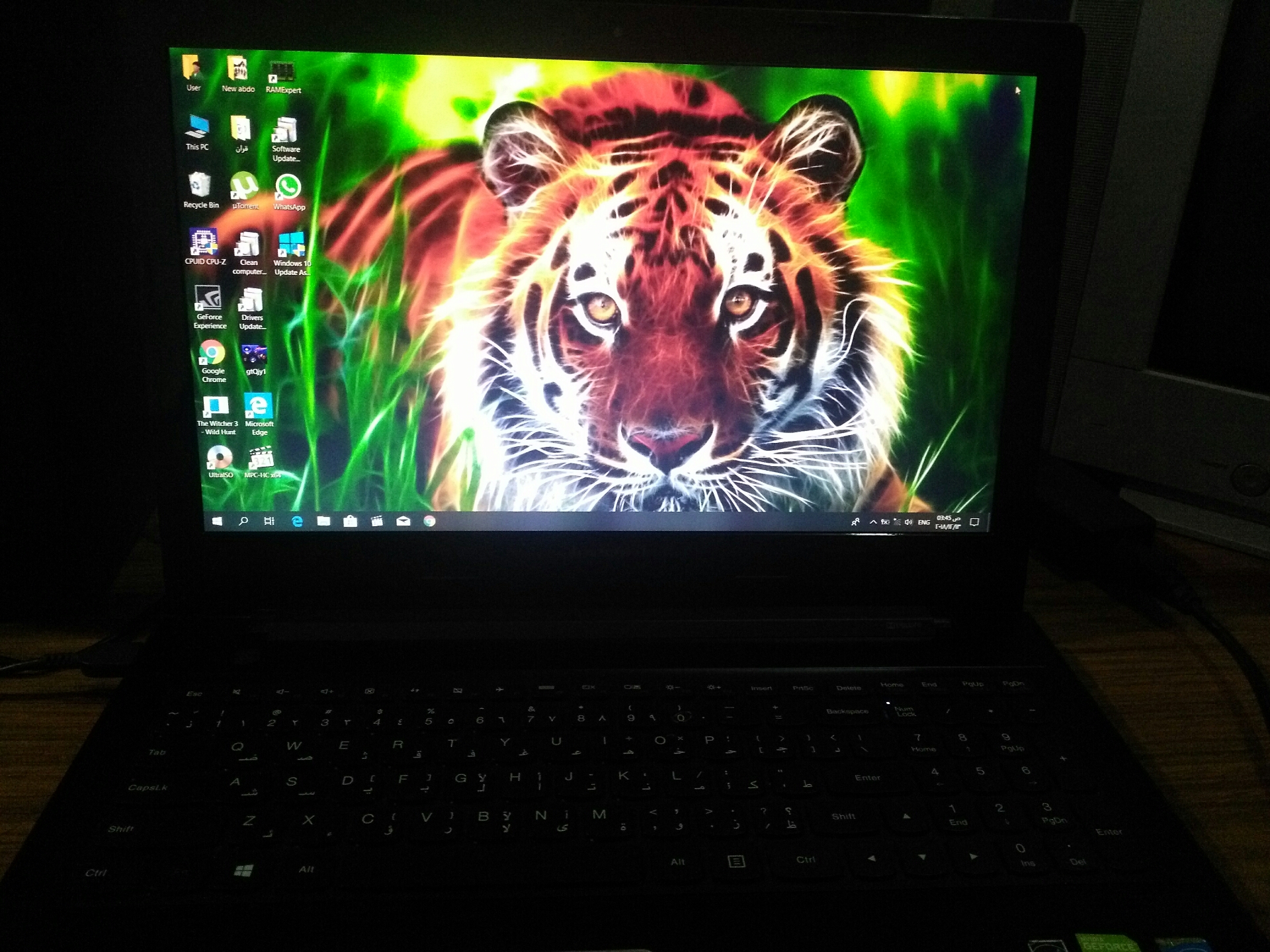 سعر مغري اقراء المواصفات i7                                            


	 				لا تنسَ أنك شاهدت هذا الإعلان في عنكبوت            
	 				
                                laptop Lenovo core i7
مود...