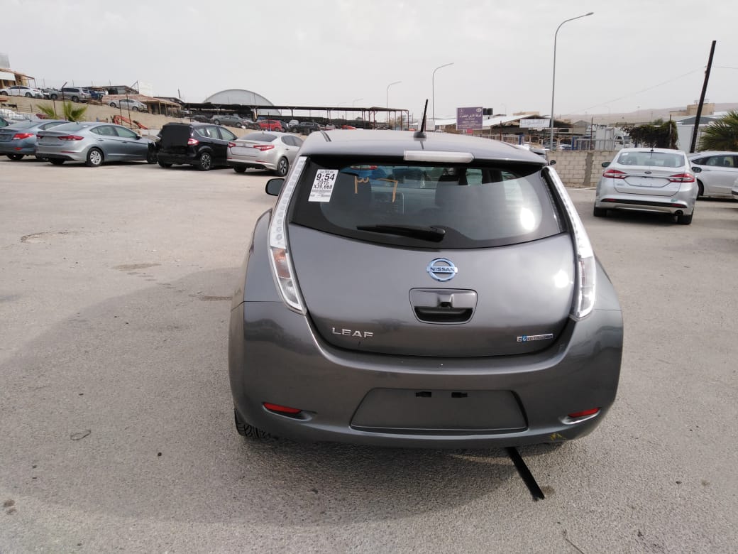نيسان ألتيما 2019 الجديد-  2015 Nissan LEAF S بار 12...