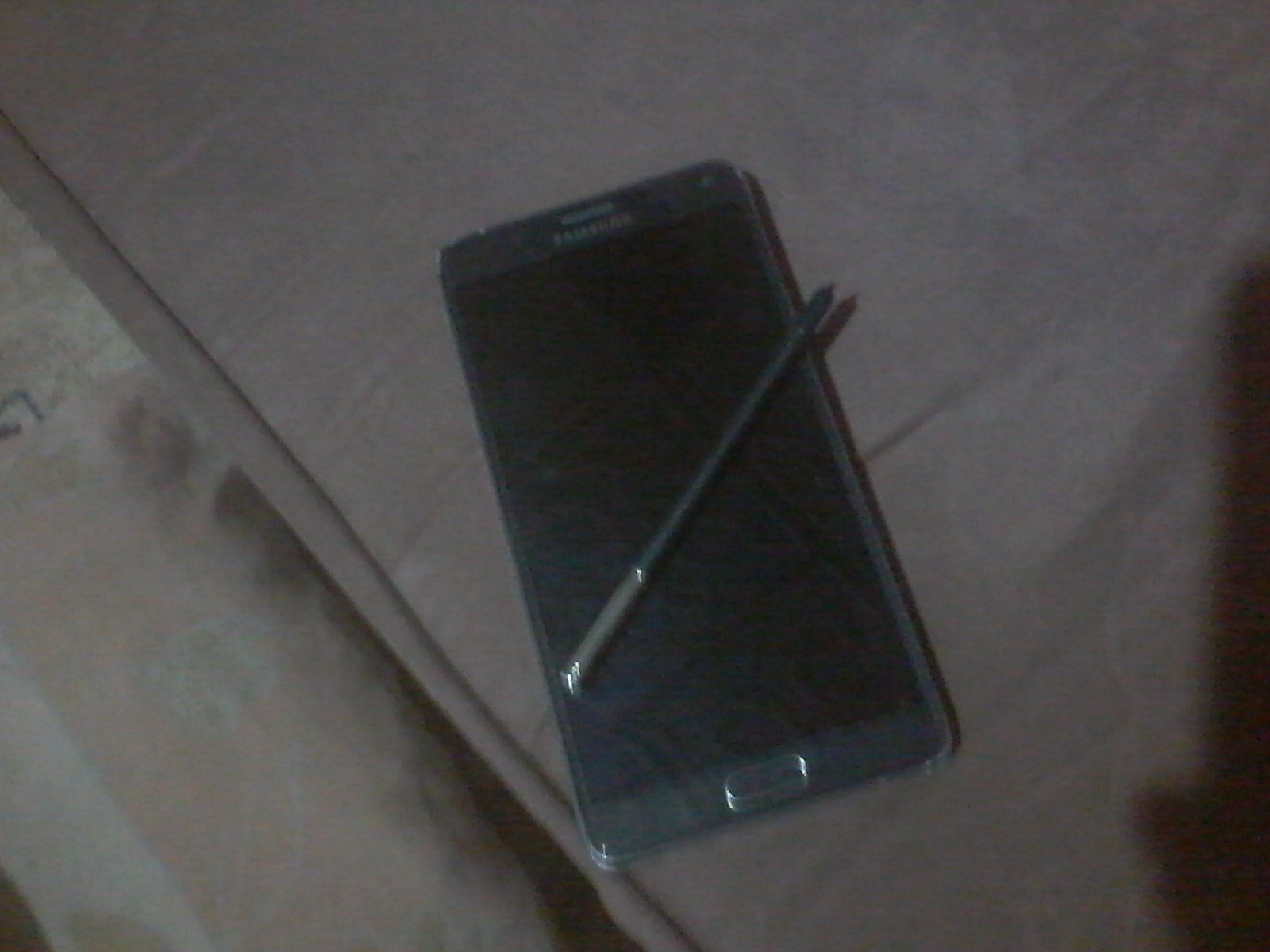 samasung galaxy s8 64GB with box all the accessories-  نوت 4 بحاجة للشاشة لا...