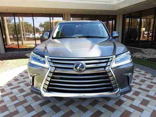 I am advertising my 2018 Lexus LX 570 for sale, the car is in perfect condition and it runs on low mileage, contact me for more information regarding the s-  I want to sell my very...