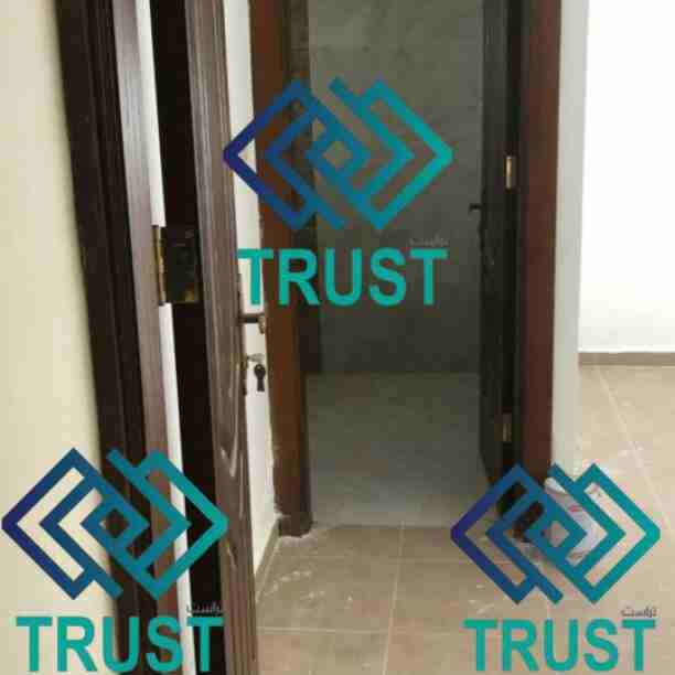 شقة للبيع
منطقة البيادر
دفعه أولى و اقساط شهرية
للاستفسار: 0795841307