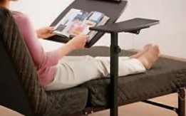 طاولة لابتوب متحركة وقابلة للطي