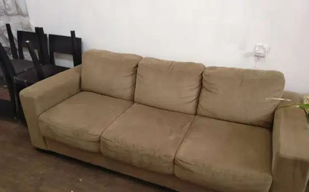 3 plus 2 sofa set


Excellent condition and gorgeous looks