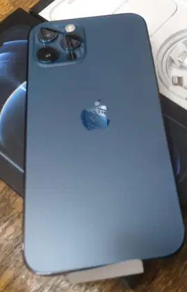 IPhone 12 pro max 512 gb used