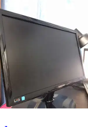 شاشة Samsung LED
