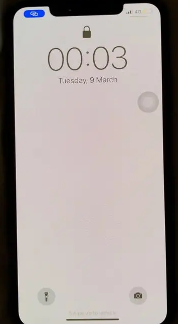 Apple Iphone 8 256GB GOLD COLOUR-  الآيفون نظيف و لا قد تصلح...