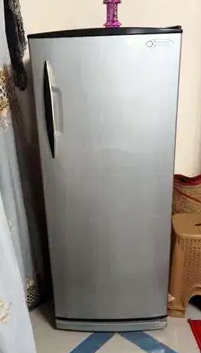 lg latest model fridge with 2doors side by side with water dispenser-  ديب فريزر الكتروستار راسي...
