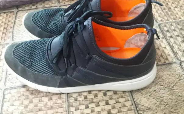 Shoes Armani original