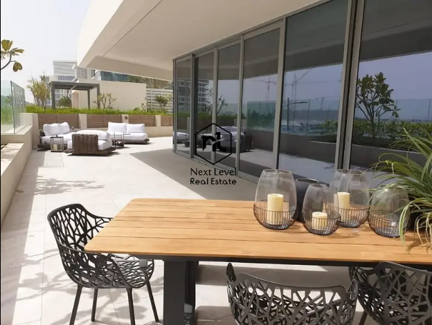 Save 2% | Multiple Options | Apartments &amp; Townhouse

Note: Pictures are for illustration purpose 

Brand new few apartments available for all nationalities. 

Water facing community

Direct access...