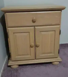 Mini cuboard.