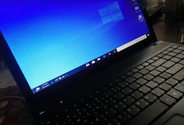 ASUS Transformer Book T100 detachable laptop 2in1 windows 10 like new-  لاب توب ايسر كور اى 5 رام...