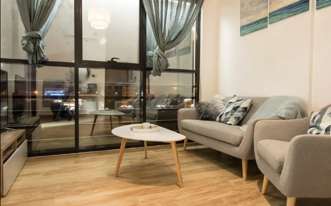 Own Villa in Sharjah ! Without Down Payment I 25 Years Payment Plan

Invest in a sustainable gated community. . . The best deal in Sharjah!

An exclusive offer for UAE citizens:
- Without Down Payment...