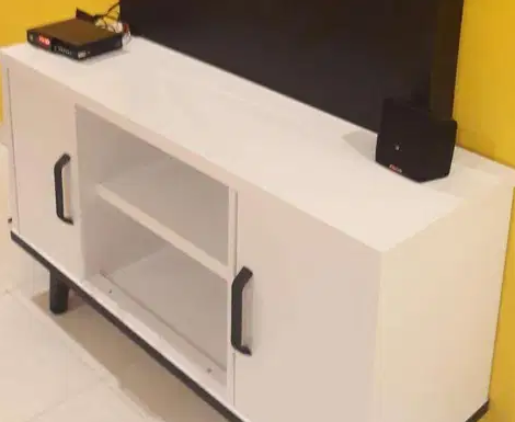 TV Stand
Selling
TV STAND - Barely used - 10KD
Pickup from Salmiya - Call99586946