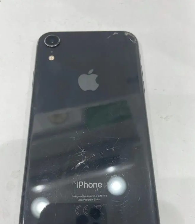 iPhone 11 64gb Brand New-  ايفون XR 128 قيقا اسود...