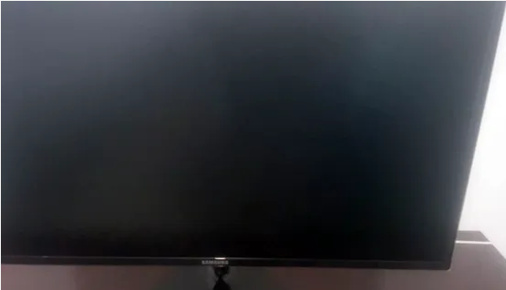 Samsung Smart TV 48inch-  شاشة مكتب سامسونج 27 بوصة...