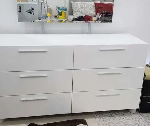 Dressing table for sale