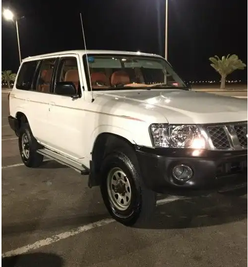 I am advertising my 2018 Lexus LX 570 for sale, the car is in perfect condition and it runs on low mileage, contact me for more information regarding the s-  بترول نيسان2006 جيب صالون...