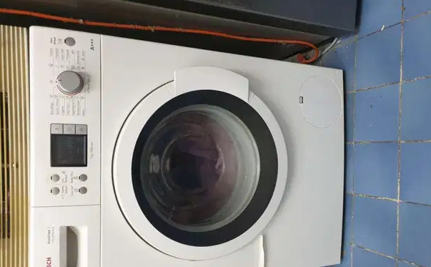 غسالة انديست 6 كيلو للبيع-  Bosch automatic washing...