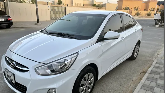 تويوتا كامري 2.5L GLX 2009 مستعملة-  Hyundai Accent 2018 GCC...