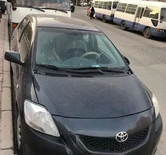 تويوتا Sienna 2006 مستعملة-  Toyota Yaris 2013Model...